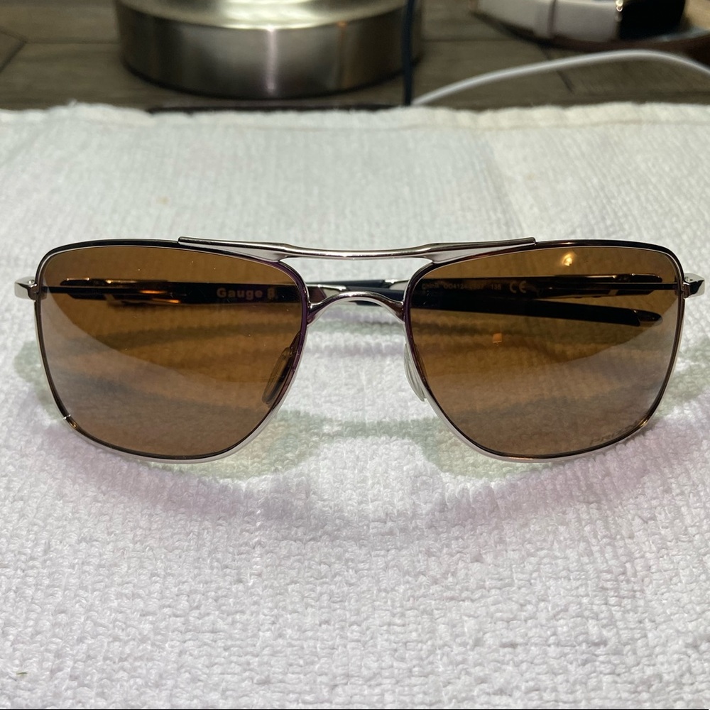 Oakley Gauge 8 Sunlgasses